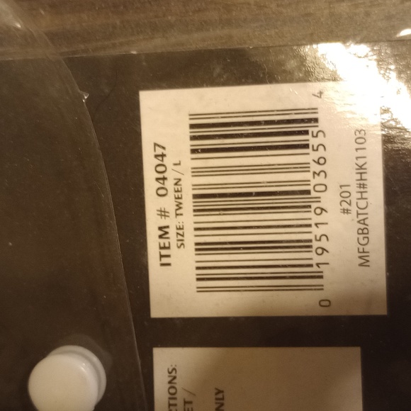 Rocked Out Zombie Halloween costume - Picture 4 of 4